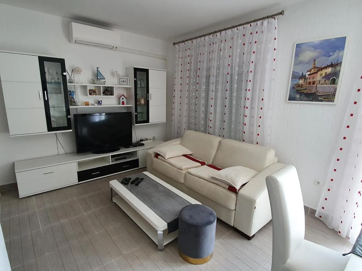 Apartmani Bozic-Tokic Krk Town Lägenhet